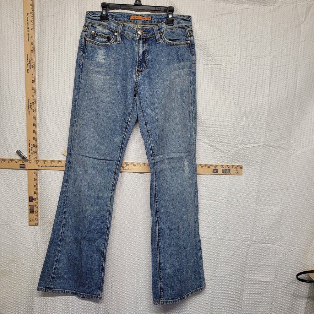 Vigoss Jeans Womens 7/8 Medium Wash Rhinestone Bootcut Distressed Denim